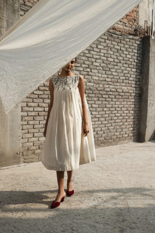 Belladonna Pleated Neck Dress - Image 4
