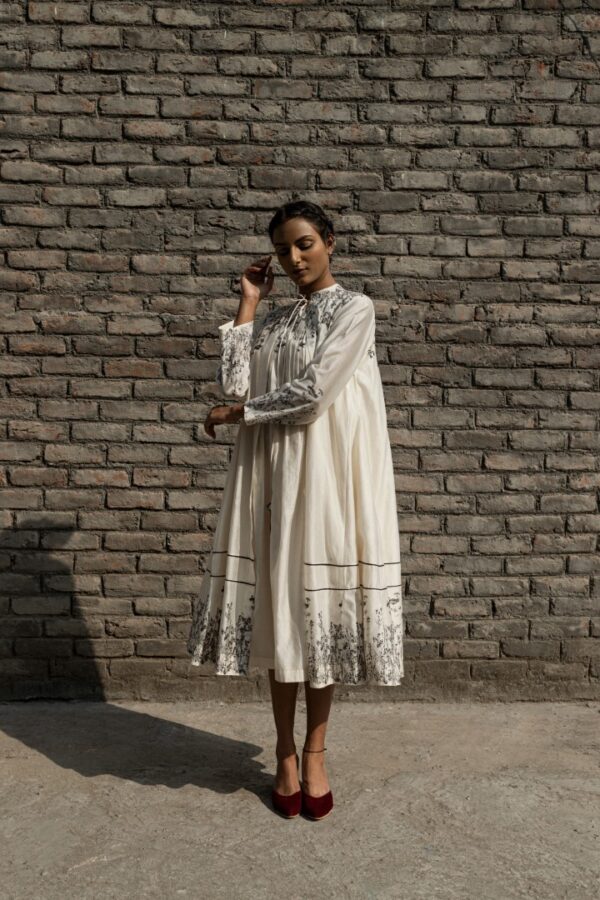 Leihani Raglan Sleeve Overlay