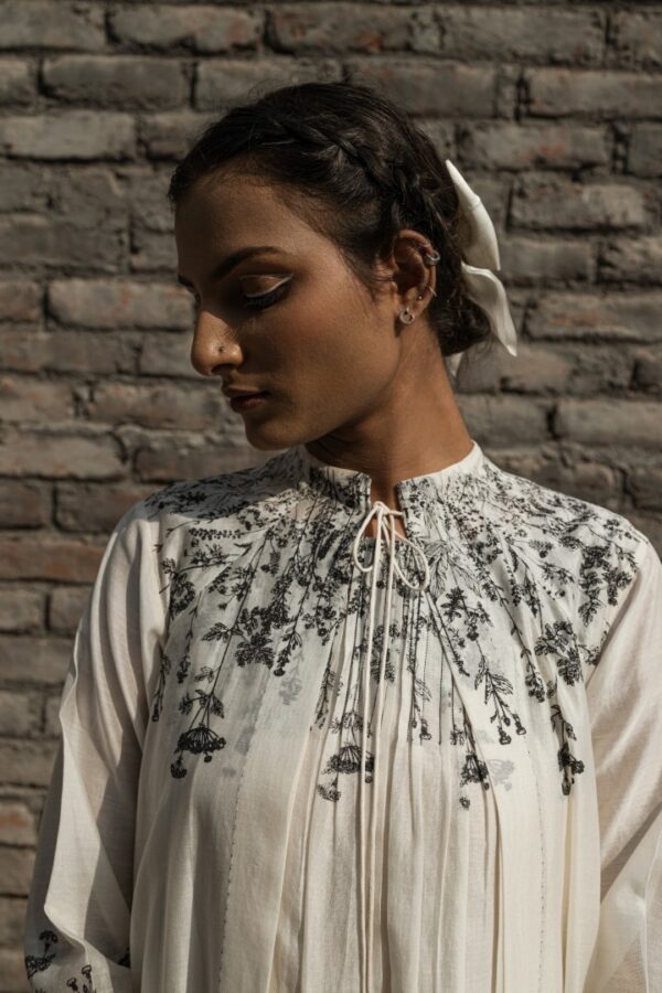 Leihani Raglan Sleeve Overlay - Image 6