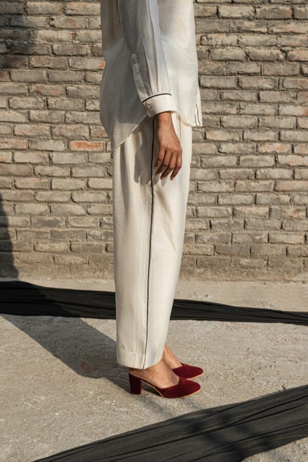 Daphne Classic Pants - Image 3
