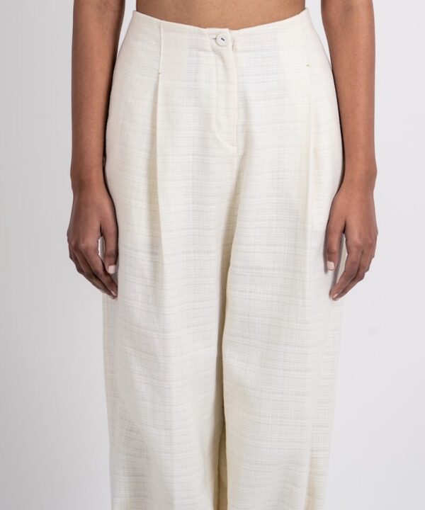 TEXTURED ANKLE LOOP PANT - Image 3