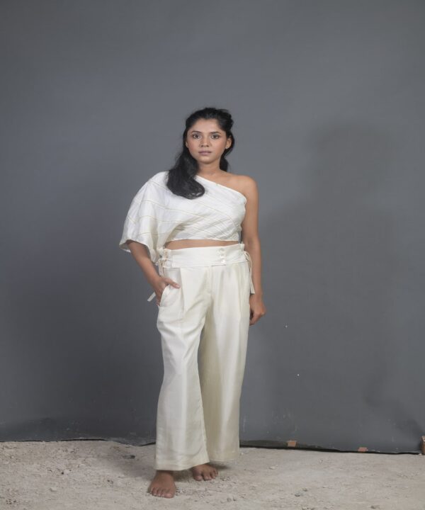 DIVINE ONE SHOULDER TOP