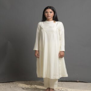 STUNNING MUKAISH EMB ANGRAKHA