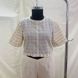 PIN TUCK SLEEVE TOP