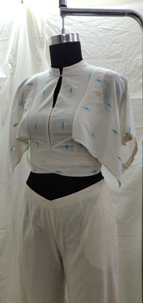 KIMONO WRAP TOP