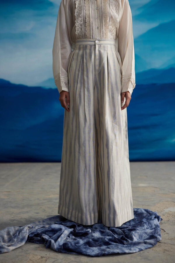 Shardul Flare pants
